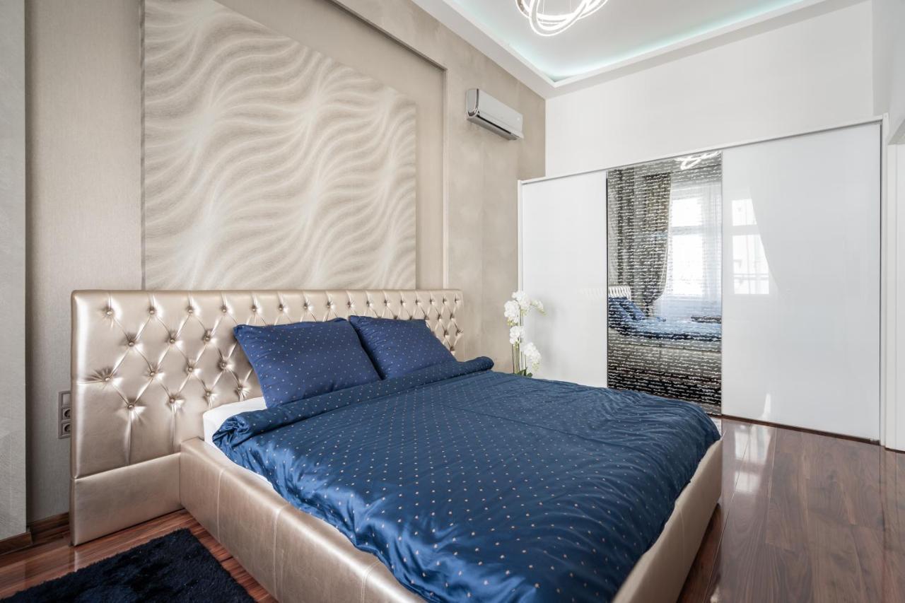 Opera Luxury Apartment With Free Parking Budapest Exterior photo